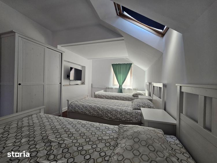 Casă cu 6 camere cu Teren 450 Mp în Central
