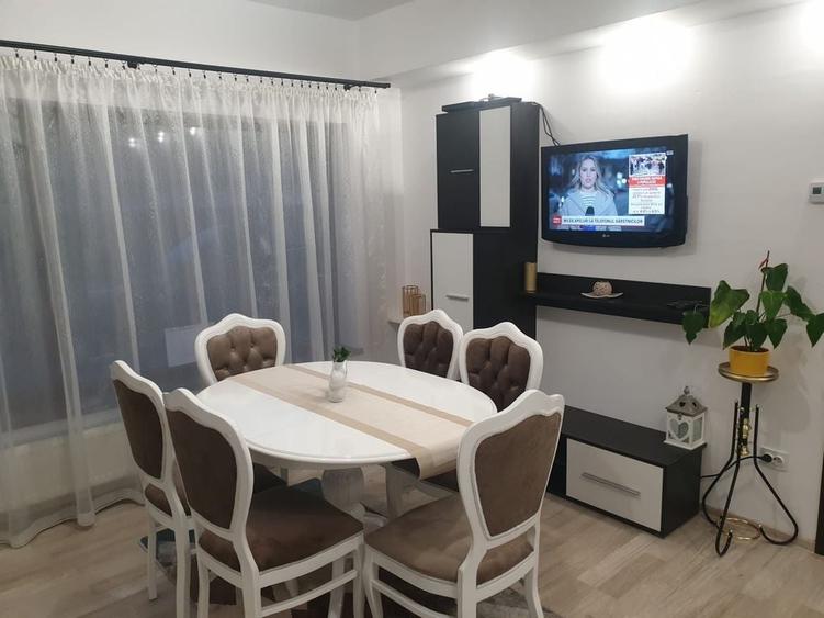 Apartament cu 2 camere semidecomandat în Florești