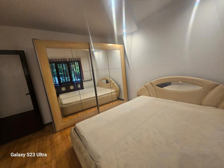 Apartament cu 2 camere semidecomandat în Oancea