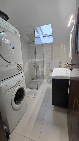 Apartament cu 3 camere semidecomandat, mobilat în Iris
