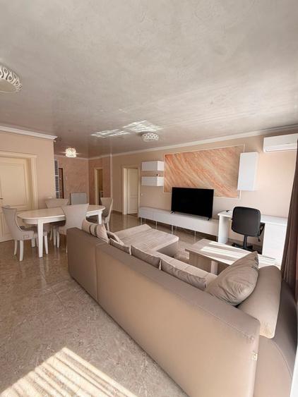 Apartament cu 2 camere decomandat în Ultracentral