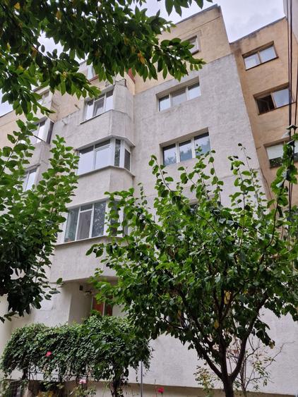 Garsonieră decomandată în Buzaului