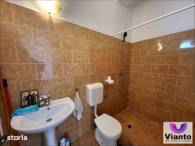 Spațiu comercial, de 80 mp, în Ștrand