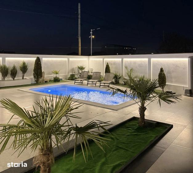 Casă cu 4 camere cu Teren 560 Mp în Malu Mare
