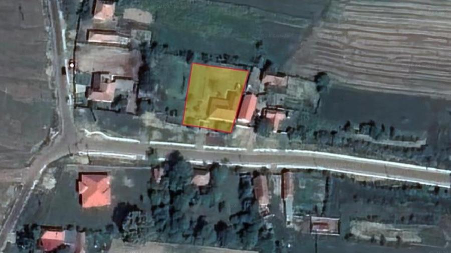 Casă individuală cu 2 camere cu Teren 1029 Mp în Tileagd