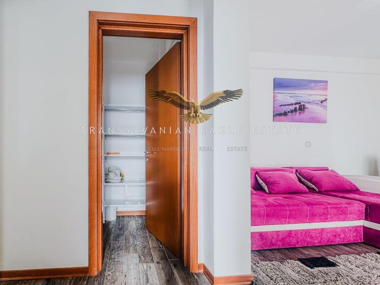 Apartament cu 2 camere semidecomandat, mobilat în Bună Ziua