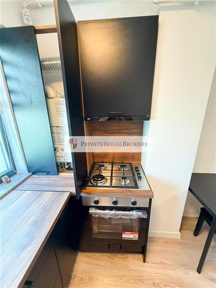 Apartament cu 2 camere semidecomandat, mobilat în Pipera