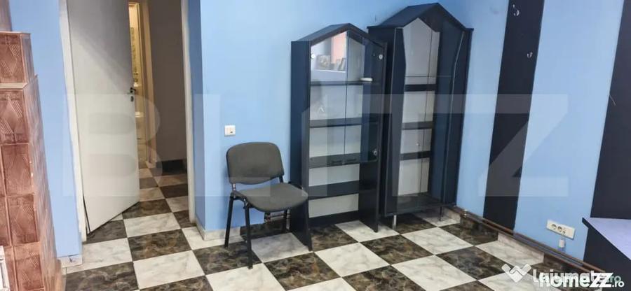 Casă cu 2 camere cu Teren 1138 Mp în Central
