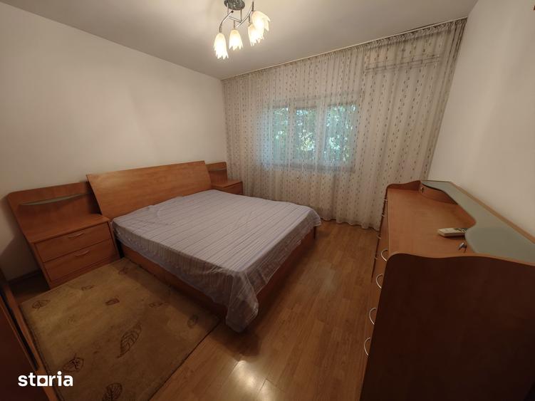 Apartament cu 3 camere decomandat, mobilat în Militari