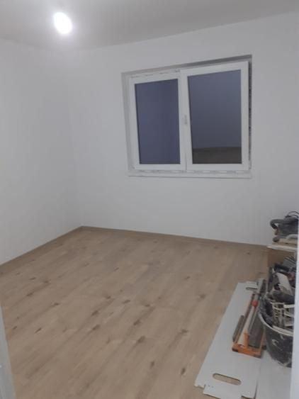 Apartament cu 2 camere semidecomandat în Sud