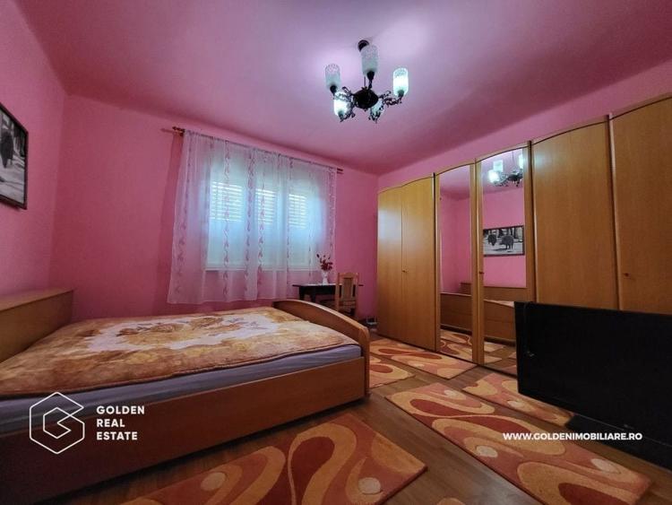 Casă individuală cu 6 camere cu Teren 4320 Mp în Lalașinț
