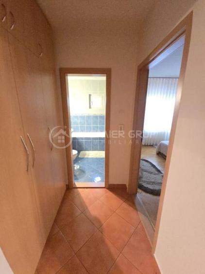 Apartament cu 3 camere decomandat, mobilat în Central