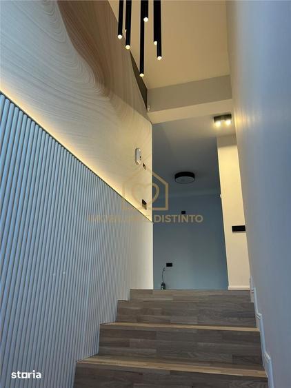 Apartament cu 5 camere în Central