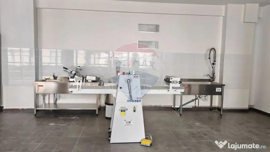 Spațiu comercial, de 200 mp, în Central