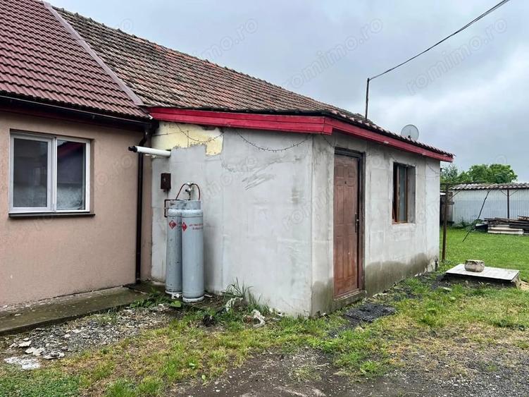 Casă cu 2 camere în Aradului
