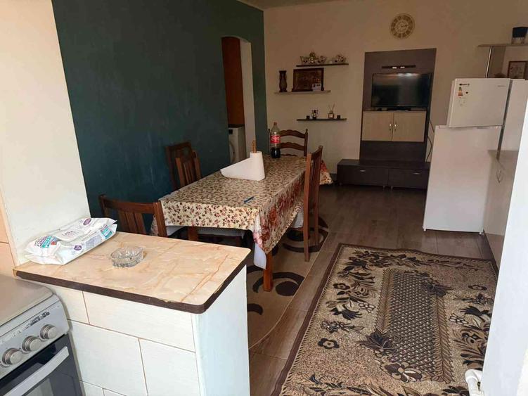Apartament cu 2 camere semidecomandat în Exterior Vest