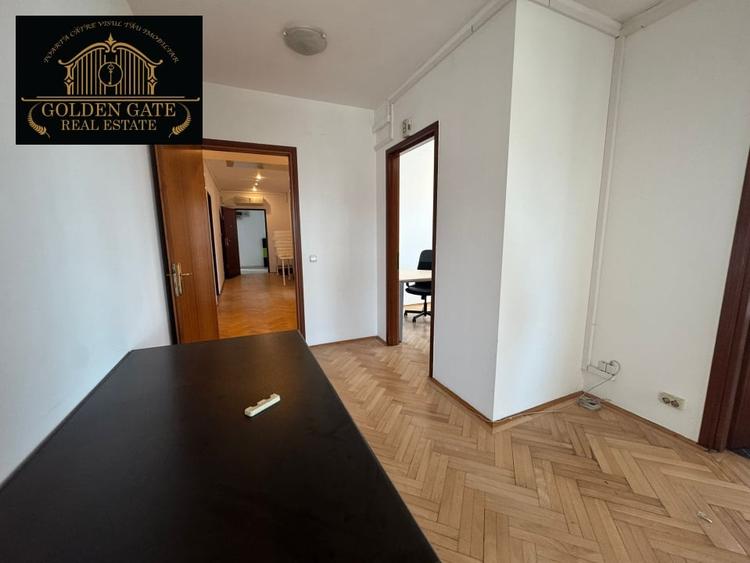 Apartament cu 4 camere decomandat în Universitate