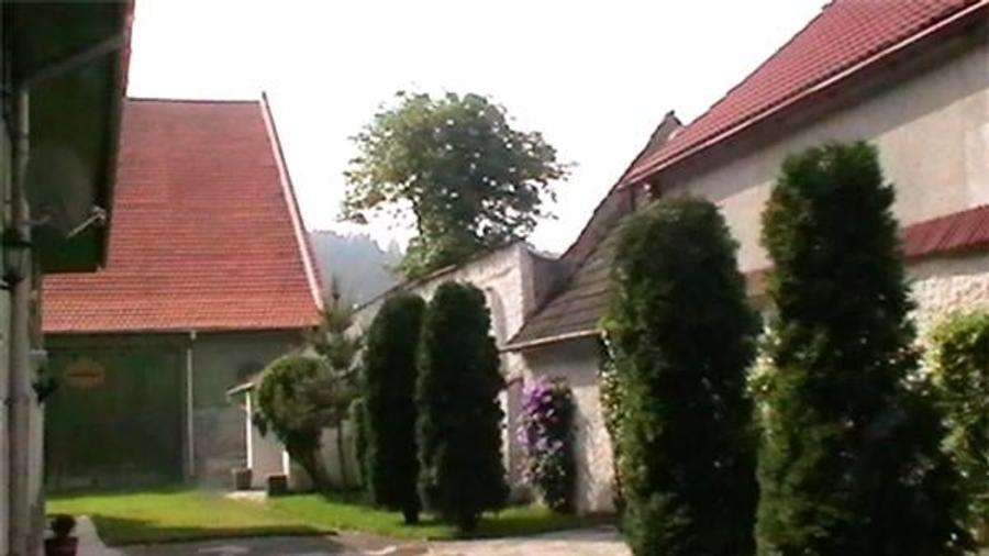 Casă cu 7 camere cu Teren 1500 Mp în Cristian