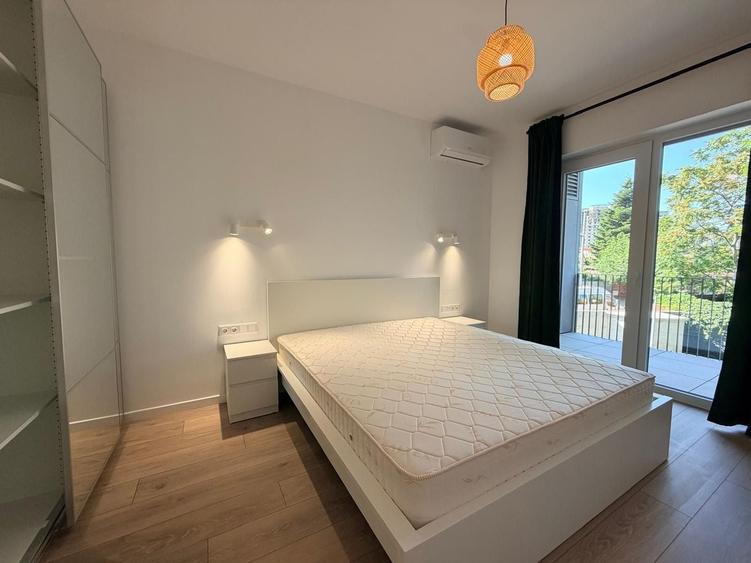 Apartament cu 2 camere decomandat, mobilat în Doamna Ghica