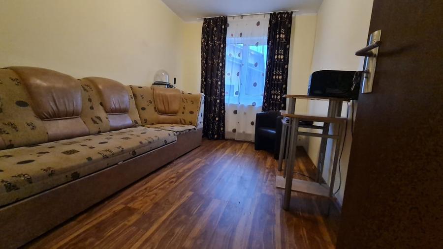 Casă individuală cu 4 camere cu Teren 500 Mp în Tărtășești