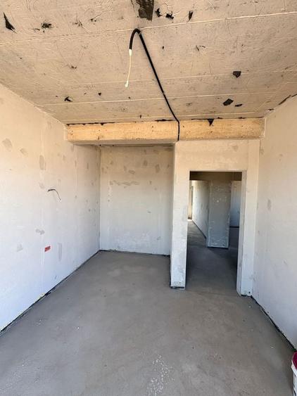 Duplex cu 5 camere cu Canalizare în Chișoda