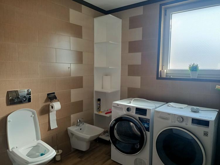 Casă cu 2 camere cu Teren 235 Mp în Central