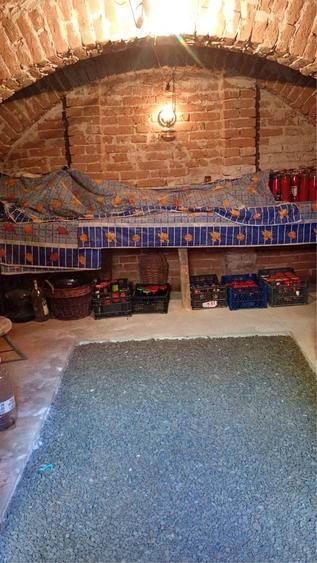 Casă cu 4 camere în Islaz
