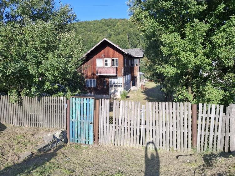 Casă cu 3 camere în Cheia