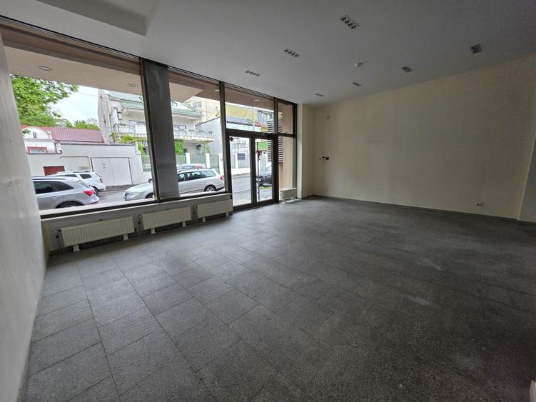 Spațiu comercial, de 70 mp, în Ultracentral