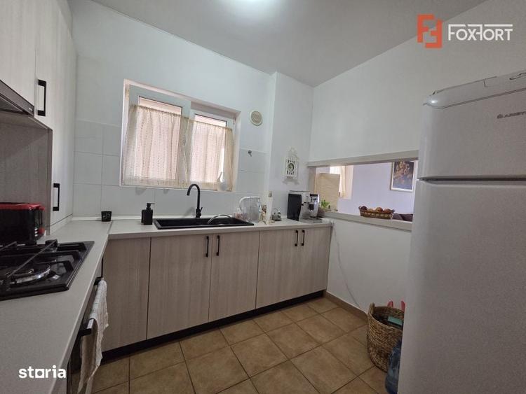 Apartament cu 2 camere decomandat în Subcetate