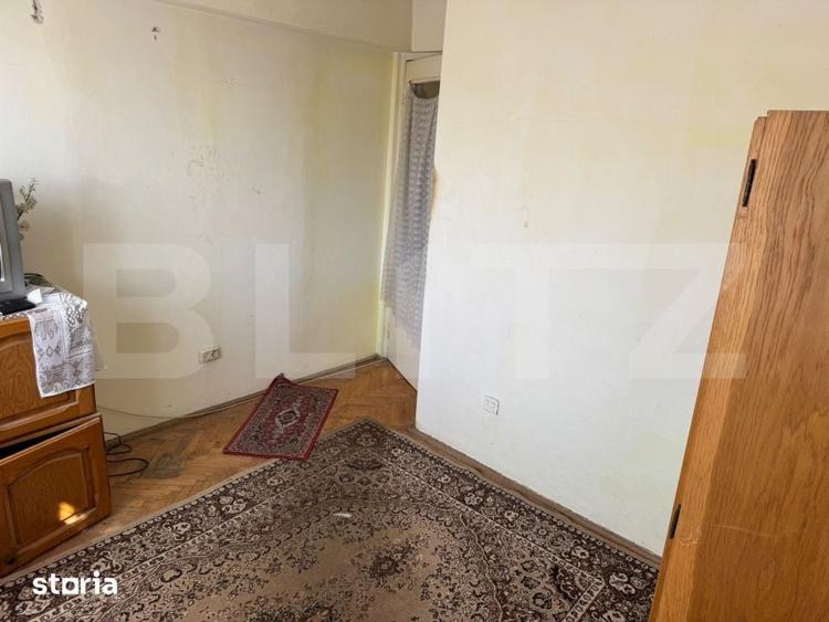Apartament cu 3 camere decomandat în Avram Iancu