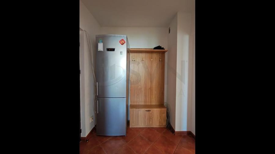 Apartament cu 3 camere semidecomandat în Timișoara