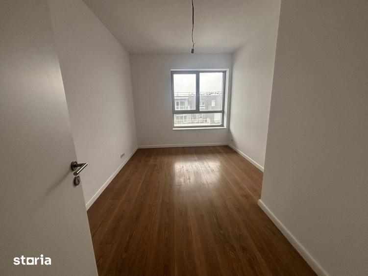 Apartament cu 4 camere în Grivița