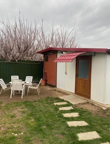 Casă cu 2 camere cu Teren 250 Mp în Central