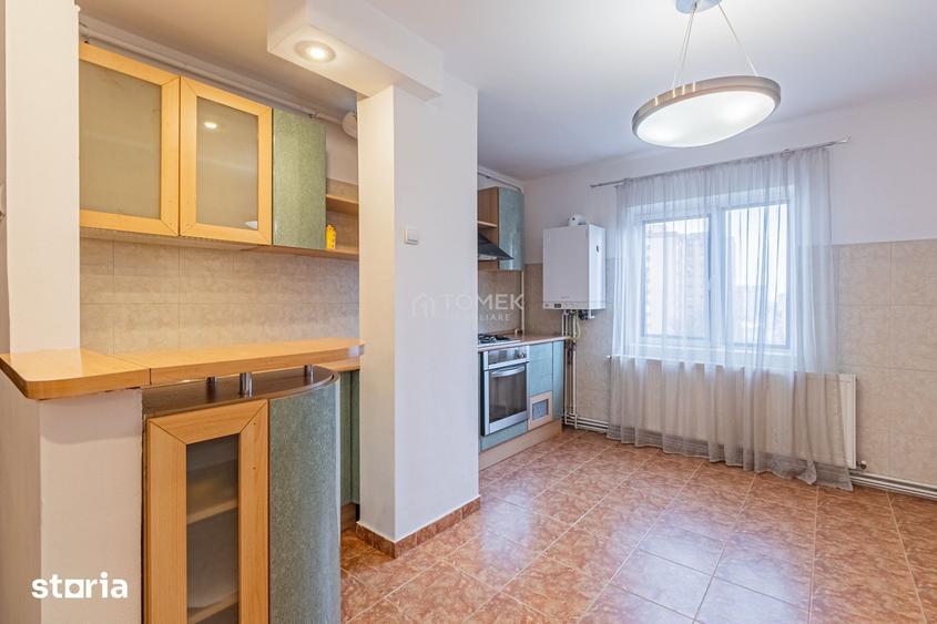 Apartament cu 4 camere în Scriitorilor
