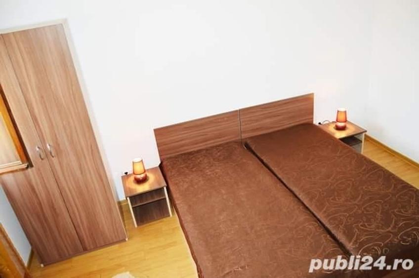 Casă cu 10 camere cu Teren 2433 Mp în Murighiol