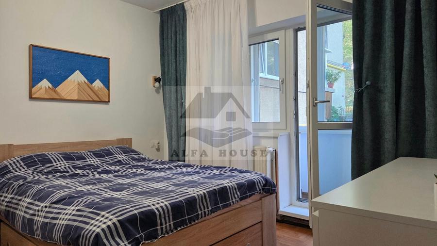 Apartament cu 3 camere decomandat, mobilat în Răcădău
