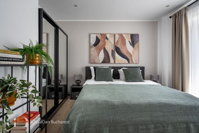 Apartament cu 4 camere, mobilat în P-ța Romană