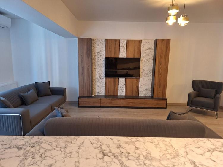 Apartament cu 2 camere decomandat, mobilat în Unirii