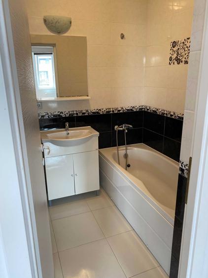 Apartament cu 2 camere decomandat în Iris