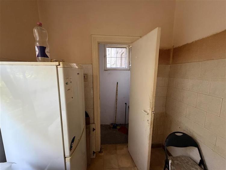 Apartament cu 3 camere semidecomandat în Nord