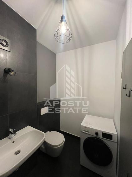 Apartament cu 2 camere decomandat în Torontalului