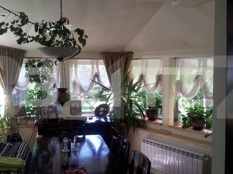 Casă individuală cu 9 camere cu Teren 750 Mp în Tudor Vladimirescu