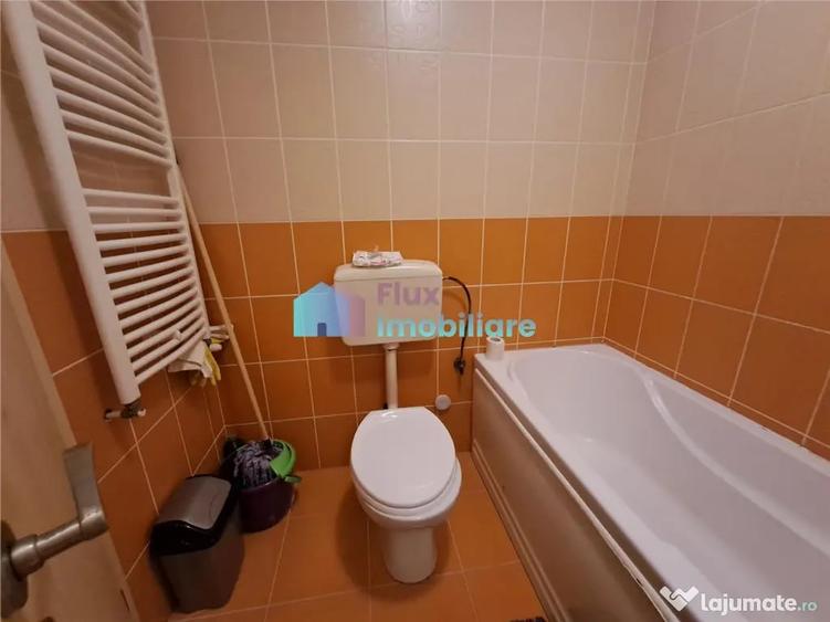 Apartament cu 2 camere semidecomandat în Universității