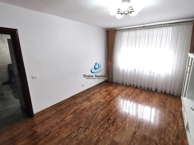 Apartament cu 3 camere decomandat în Precista