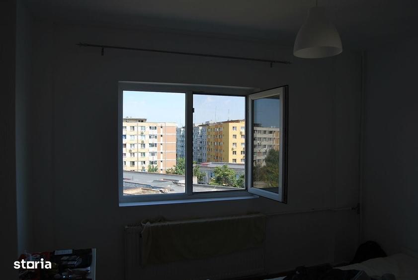Apartament cu 3 camere în Moinești