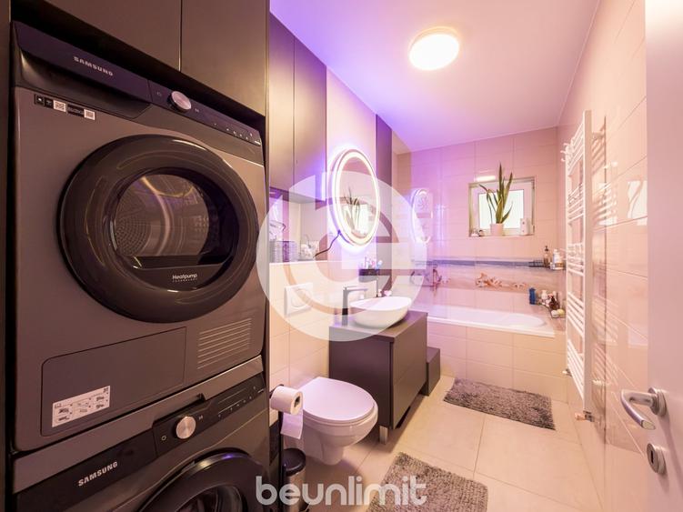 Apartament cu 3 camere semidecomandat, mobilat în Piața Cluj
