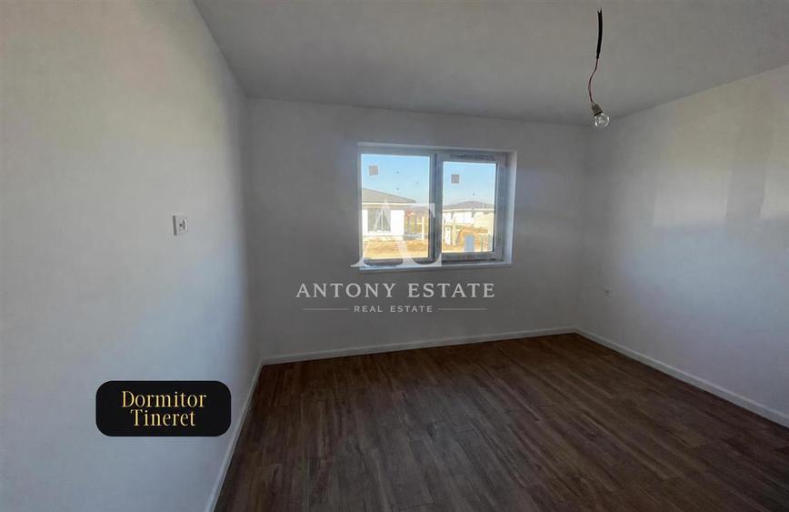 Casă individuală cu 3 camere cu Teren 516 Mp în Cheriu
