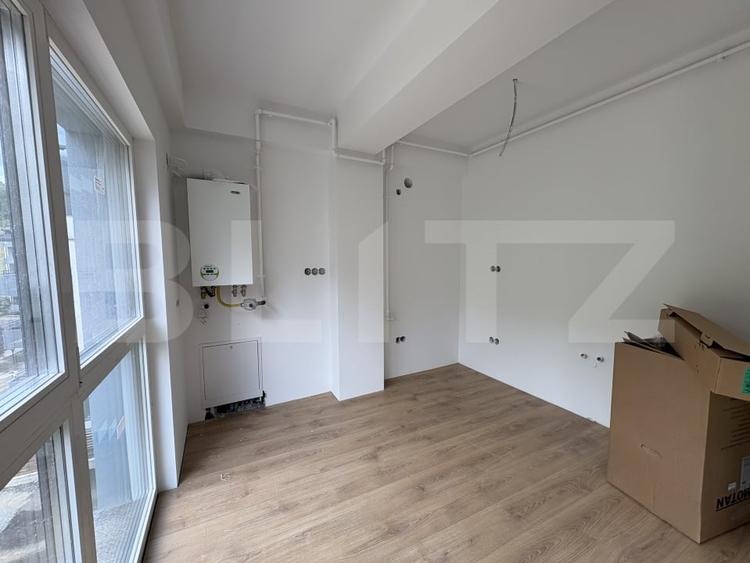 Apartament cu 3 camere semidecomandat în Grigorescu