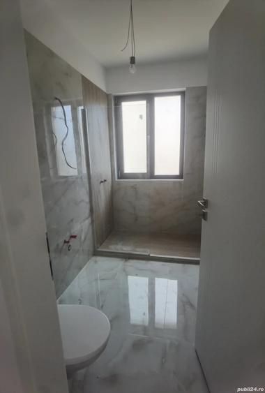 Casă cu 5 camere în Central